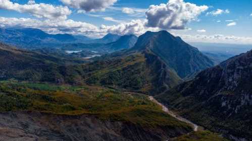 【球星】全能伦！郭艾伦18+6本土助攻历史第一