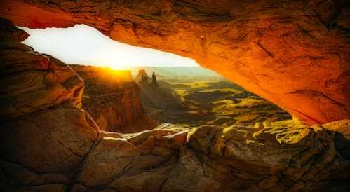 优质偶像！约老师赛前与小球迷互动 后者激动落泪