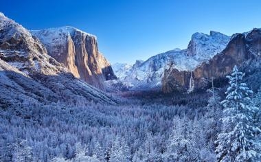 NBA勇湖打出经典耶诞大战詹皇谈联盟卖点神回:詹姆斯和柯瑞